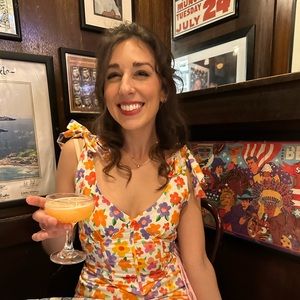 Meet your Posher, Elizabeth